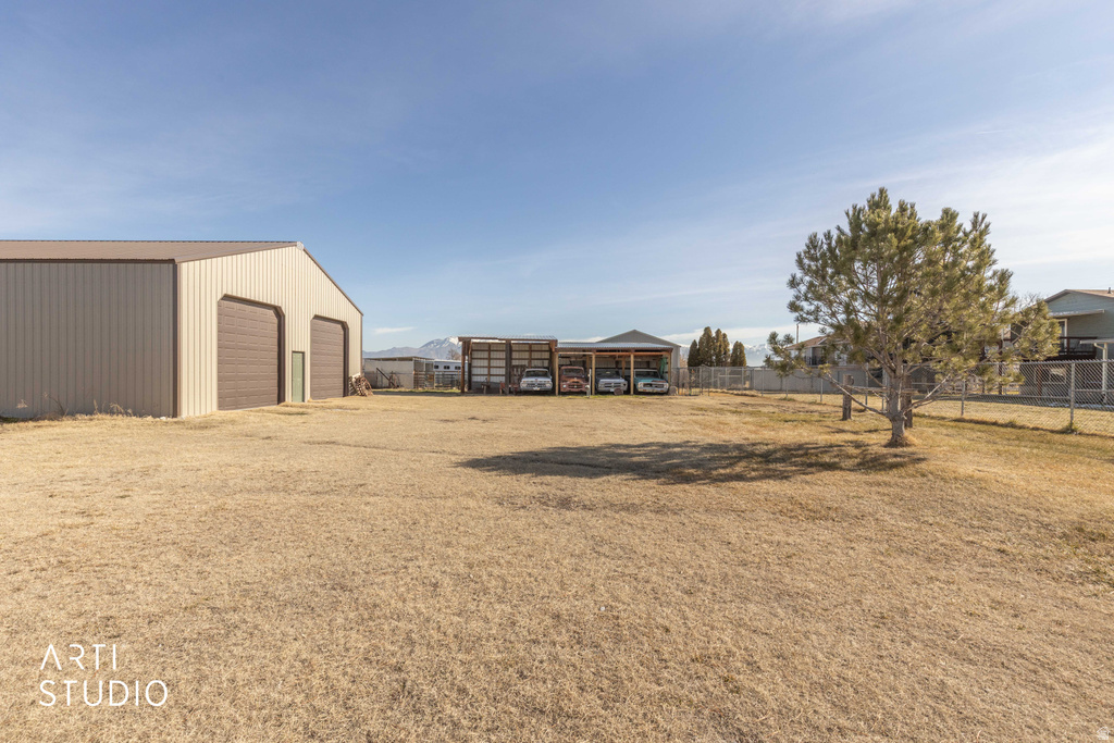 6868 W 5100 S Hooper, UT 84315