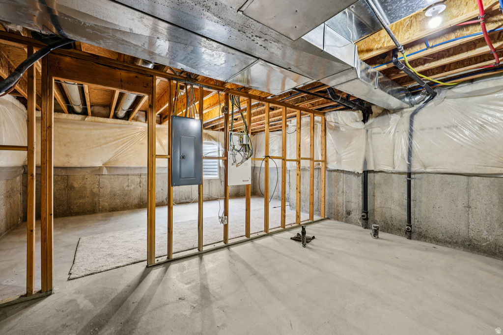 3884 W CORAL DUNE DR South Jordan, UT 84009