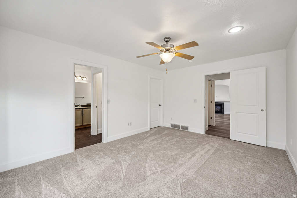 3884 W CORAL DUNE DR South Jordan, UT 84009