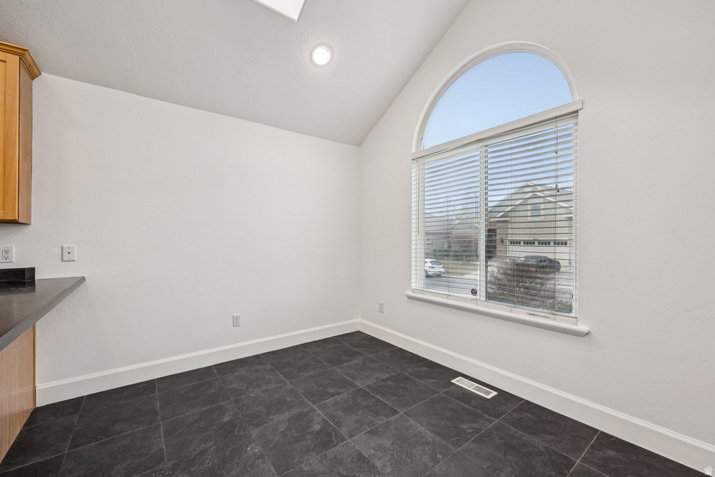 3884 W CORAL DUNE DR South Jordan, UT 84009