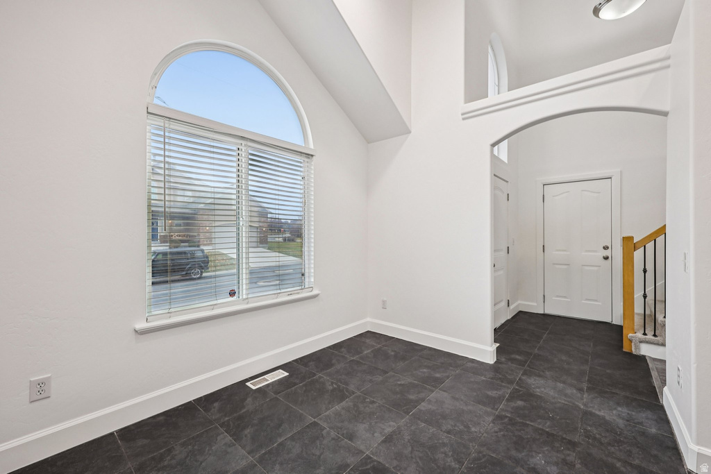 3884 W CORAL DUNE DR South Jordan, UT 84009