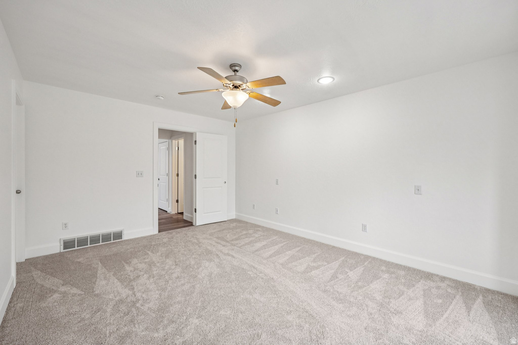 3884 W CORAL DUNE DR South Jordan, UT 84009