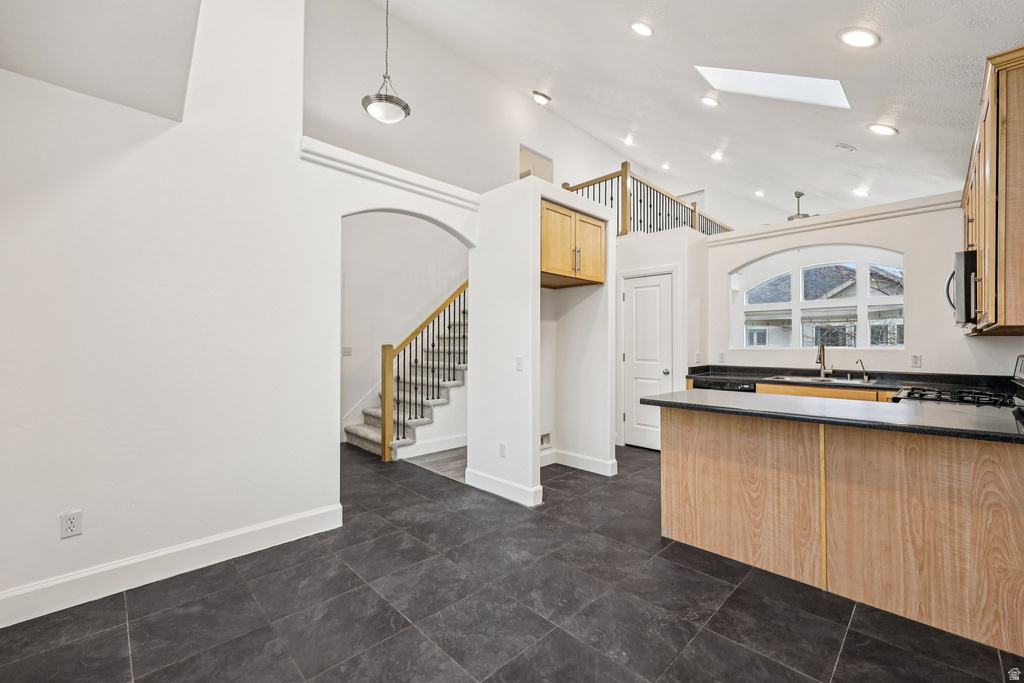 3884 W CORAL DUNE DR South Jordan, UT 84009