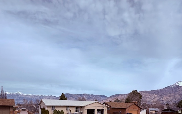 245 W 5350 S Washington Terrace, UT 84405