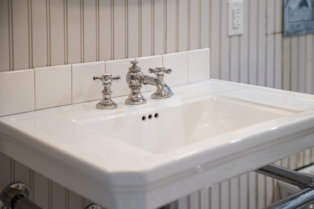 983 S 2500 E Ballard, UT 84066