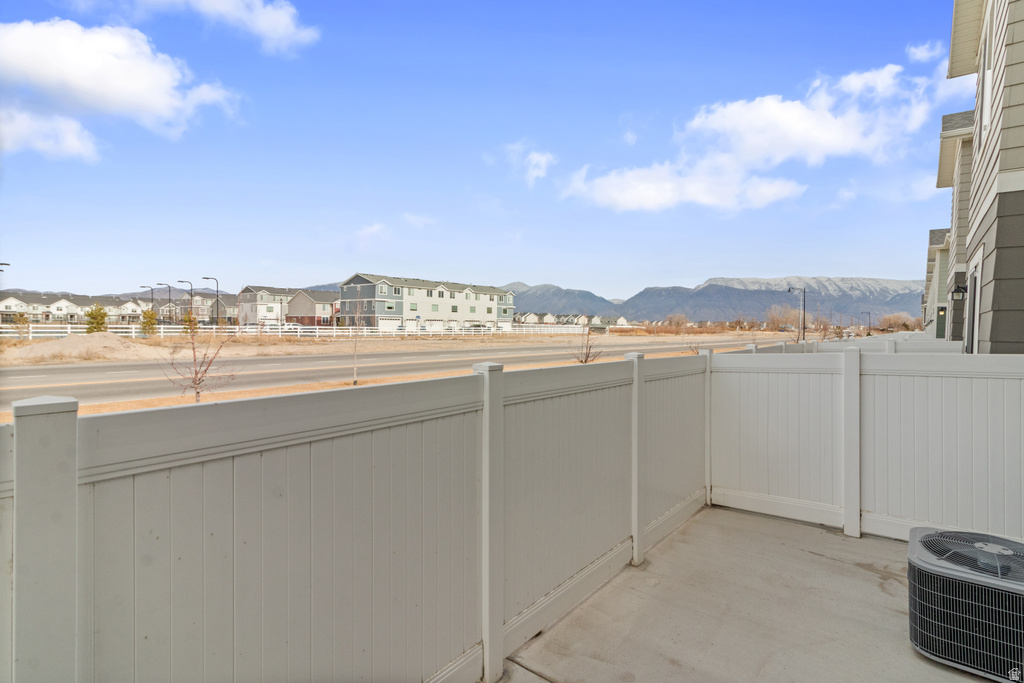 1064 E PILOT ST Saratoga Springs, UT 84045
