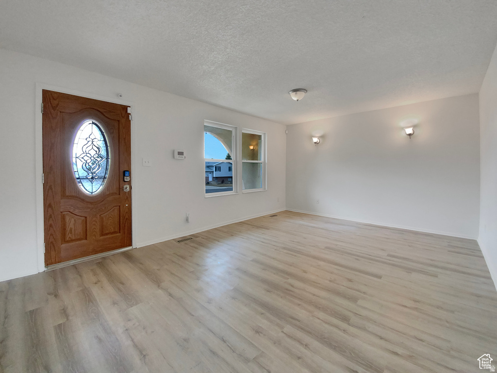 550 N SEAGULL DR Tooele, UT 84074