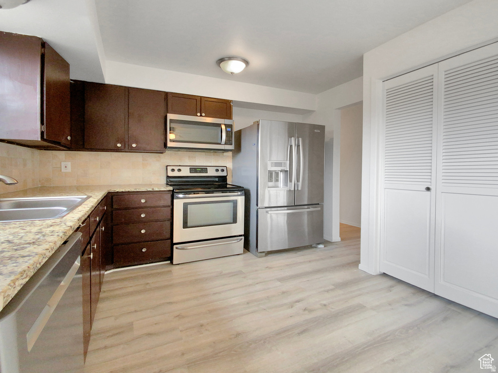 550 N SEAGULL DR Tooele, UT 84074