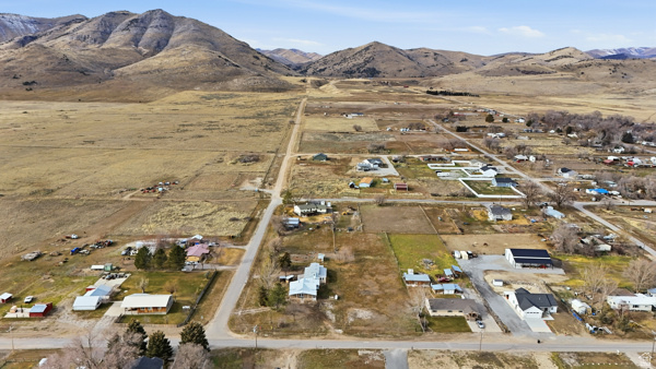 25615 N 8800 W Portage, UT 84331