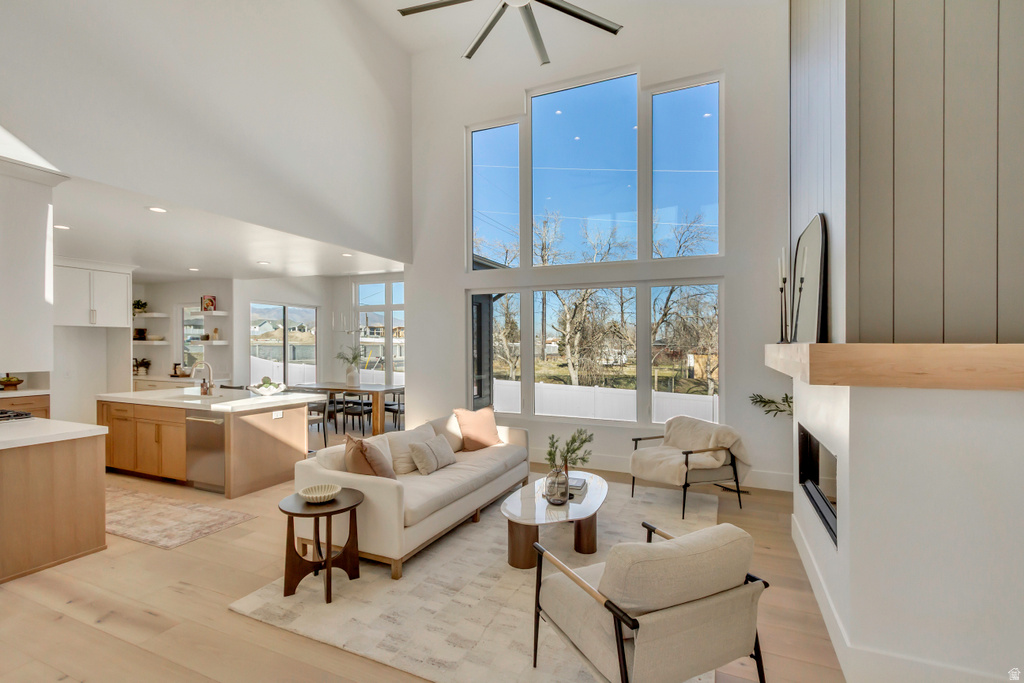 6382 W HOLLYS POND LN #1 Herriman, UT 84096