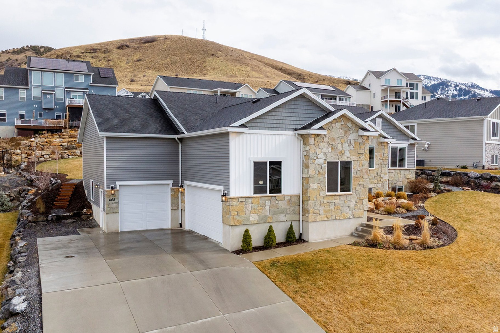 668 N 800 E Hyde Park, UT 84318