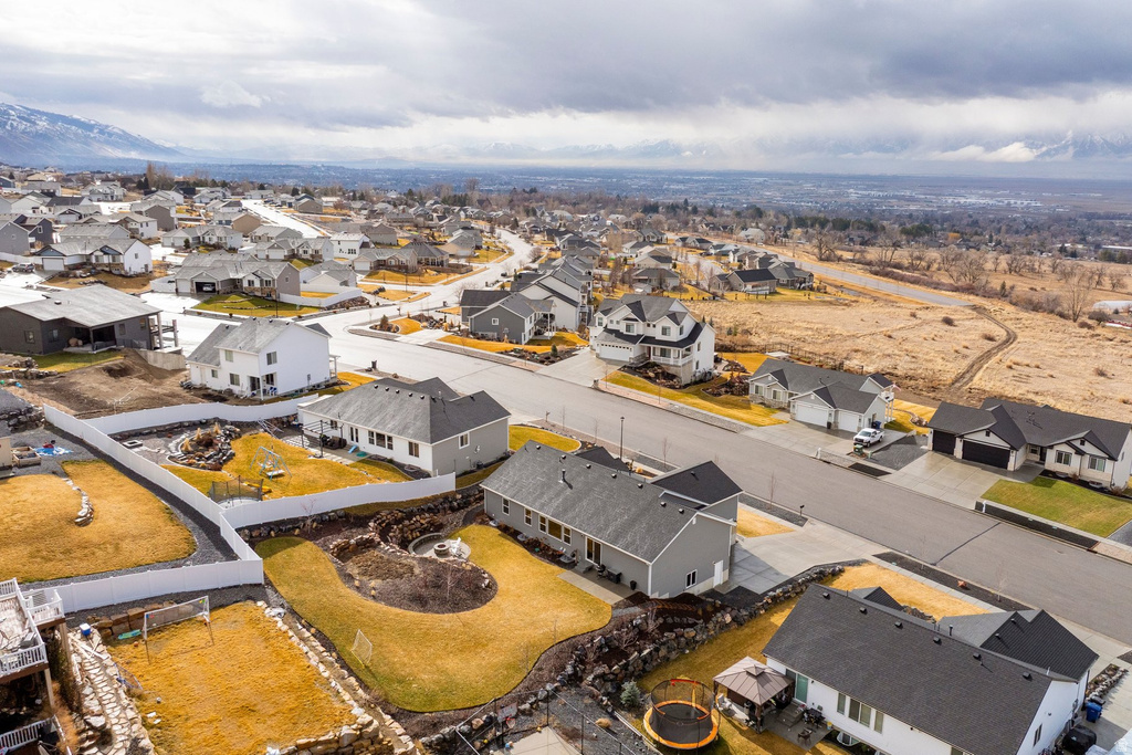 668 N 800 E Hyde Park, UT 84318