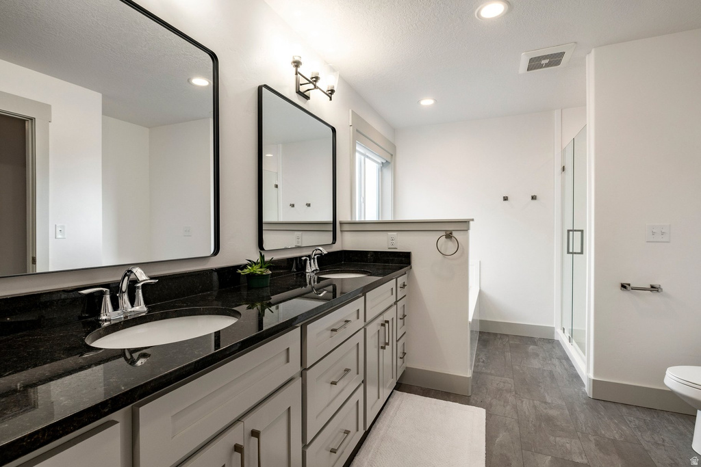 668 N 800 E Hyde Park, UT 84318