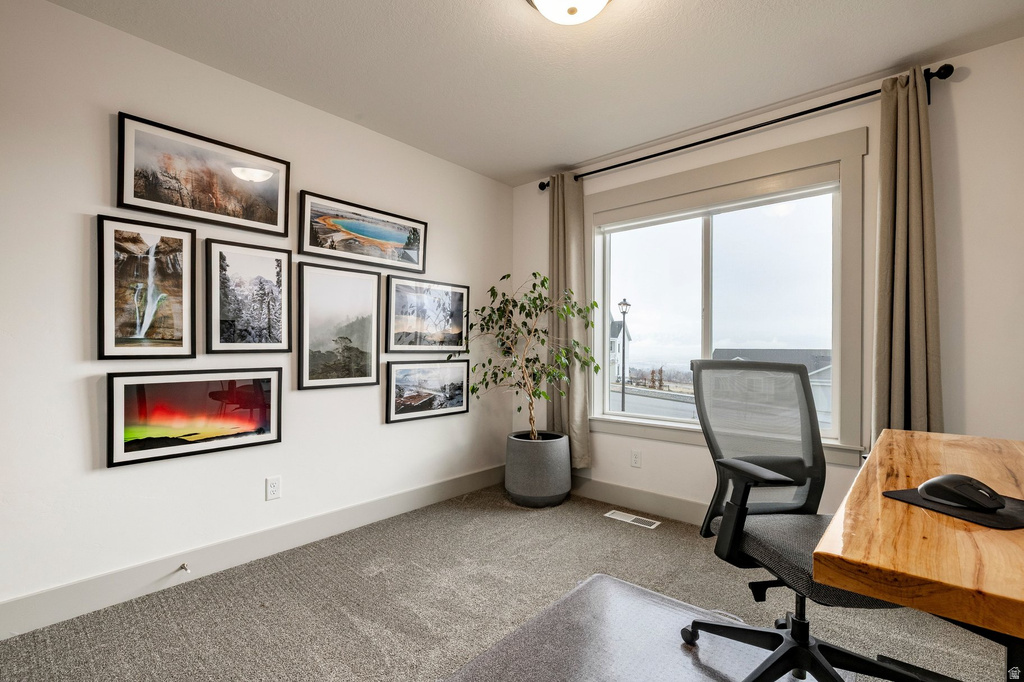 668 N 800 E Hyde Park, UT 84318