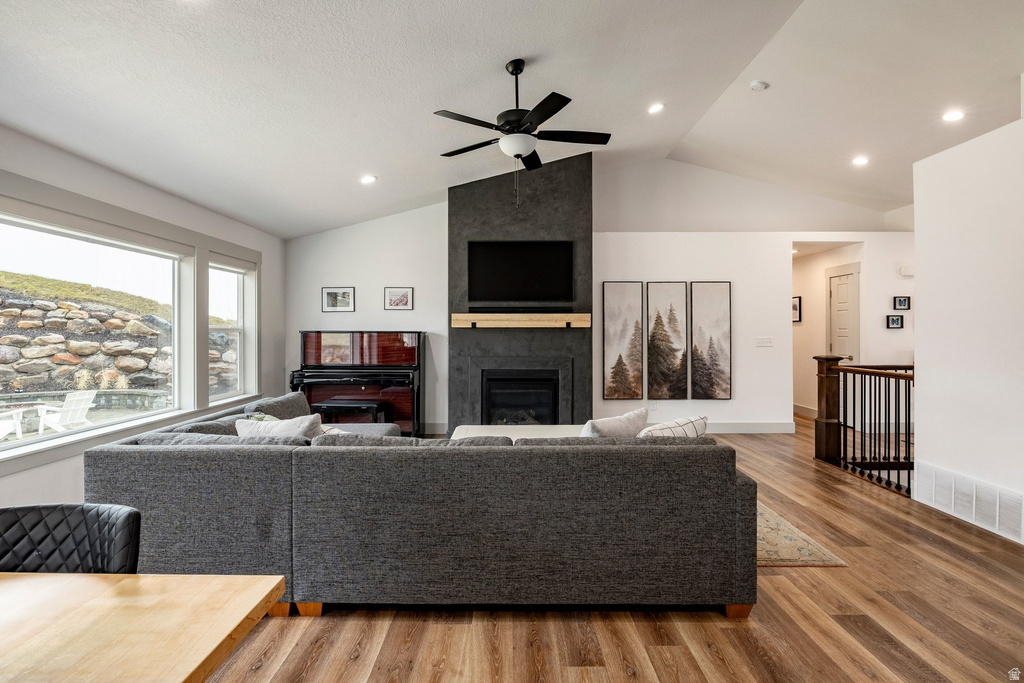 668 N 800 E Hyde Park, UT 84318