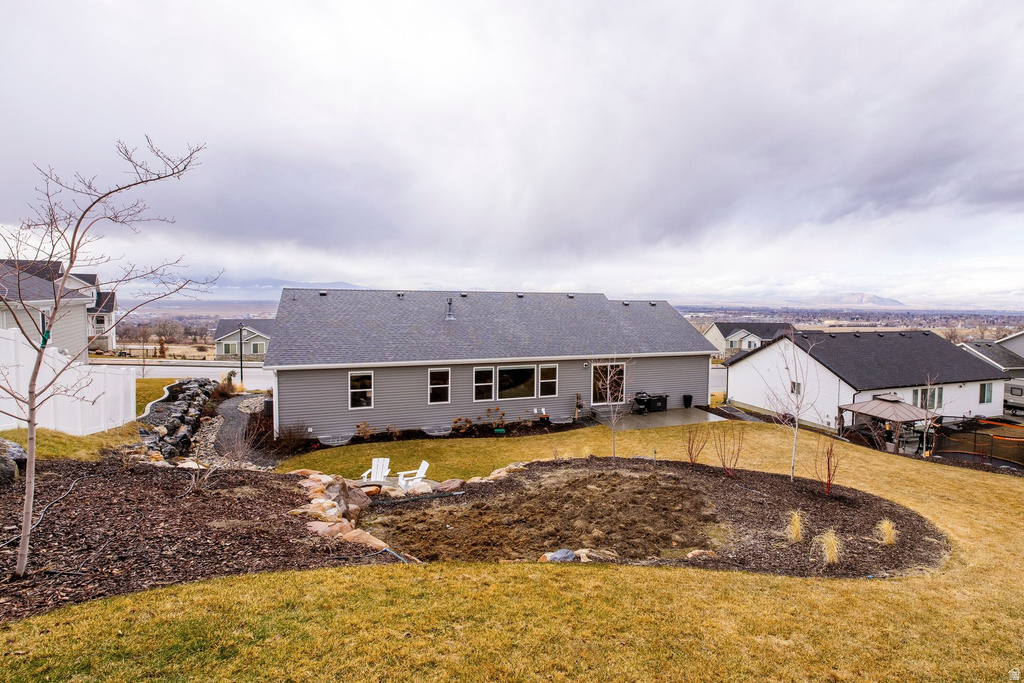 668 N 800 E Hyde Park, UT 84318