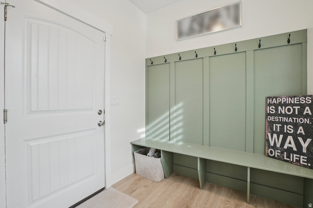 10307 S FISH HOOK RD South Jordan, UT 84009