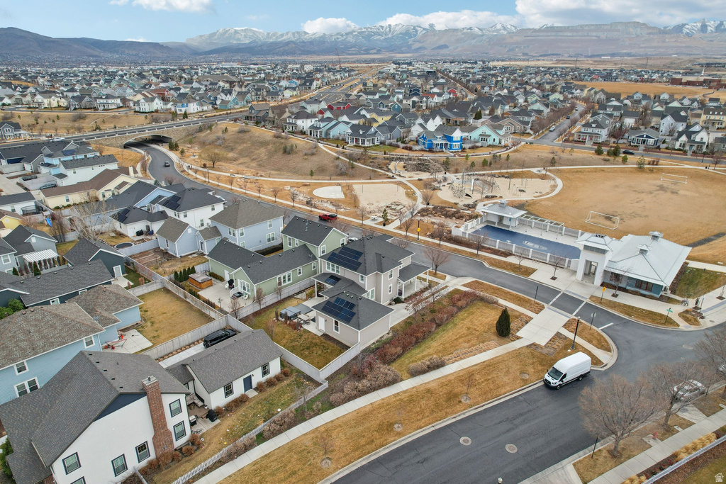 10307 S FISH HOOK RD South Jordan, UT 84009