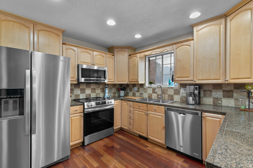 2428 W VAN ST West Jordan, UT 84088