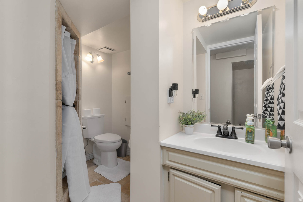 2428 W VAN ST West Jordan, UT 84088