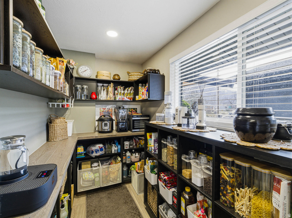 2341 E NEFFS LN Millcreek, UT 84109