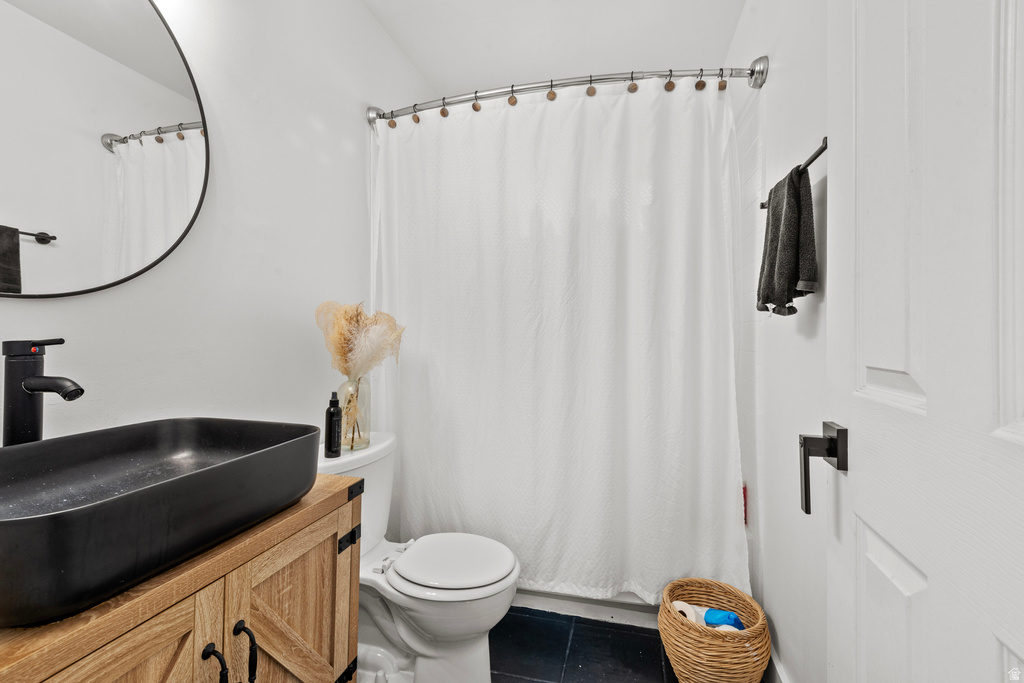 5241 W CYCLAMEN WAY West Jordan, UT 84081