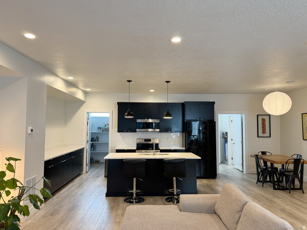 3590 S XENON DR West Valley City, UT 84119