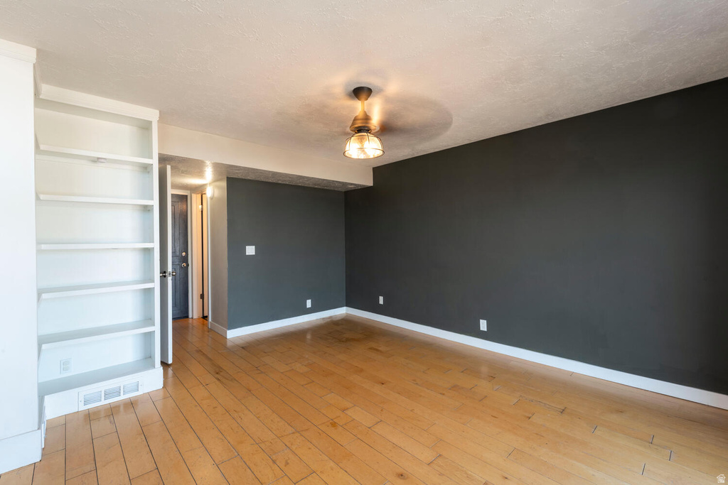 7241 S CALLIE DR West Jordan, UT 84084