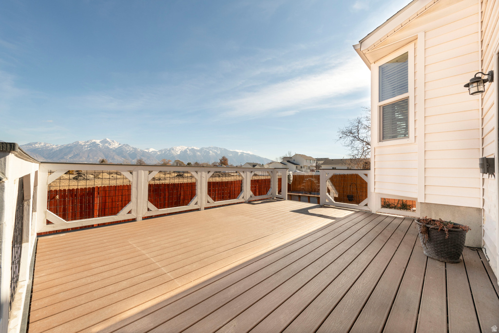 7241 S CALLIE DR West Jordan, UT 84084