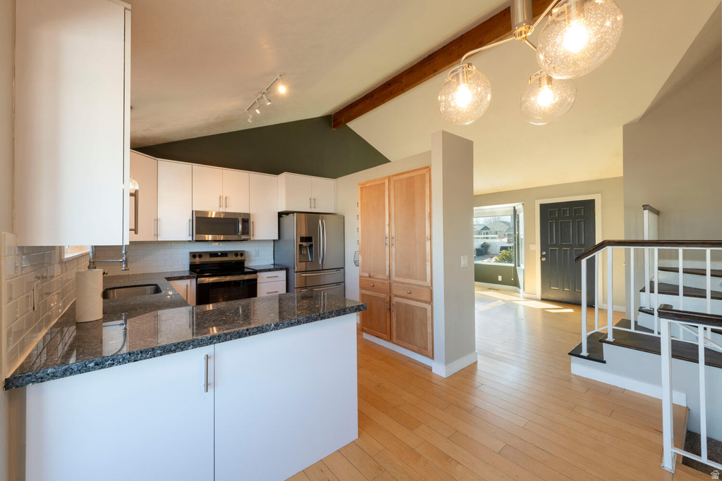 7241 S CALLIE DR West Jordan, UT 84084