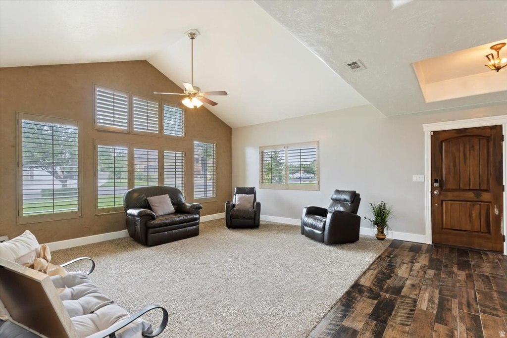 1686 W 2425 S Syracuse, UT 84075