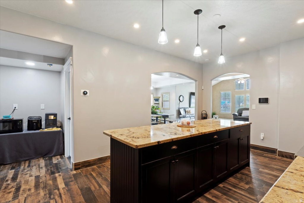 1686 W 2425 S Syracuse, UT 84075