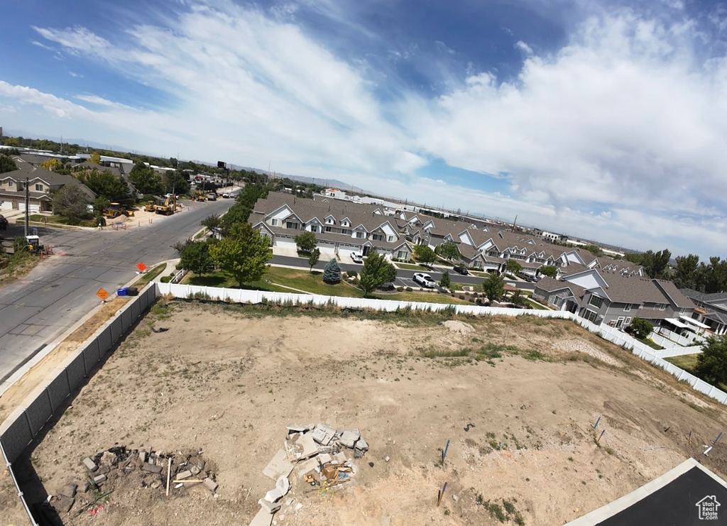 373 S 525 W photo 5