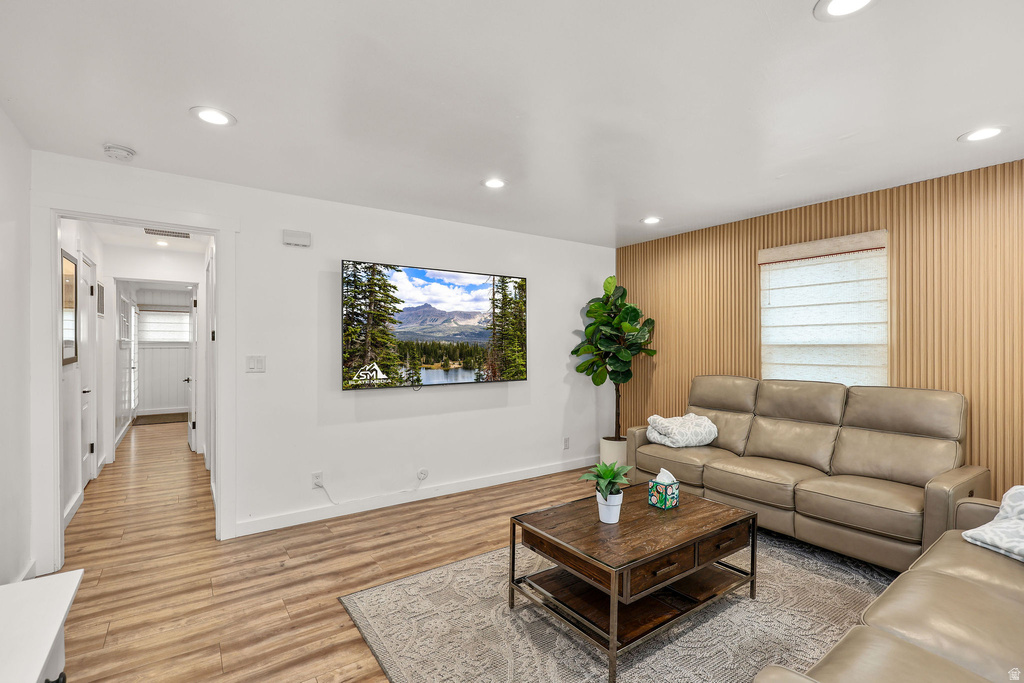 1066 E WOOD AVE Salt Lake City, UT 84105