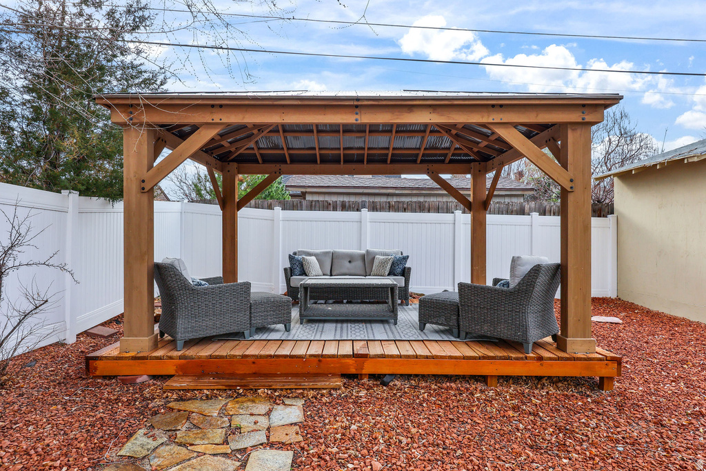 1066 E WOOD AVE Salt Lake City, UT 84105