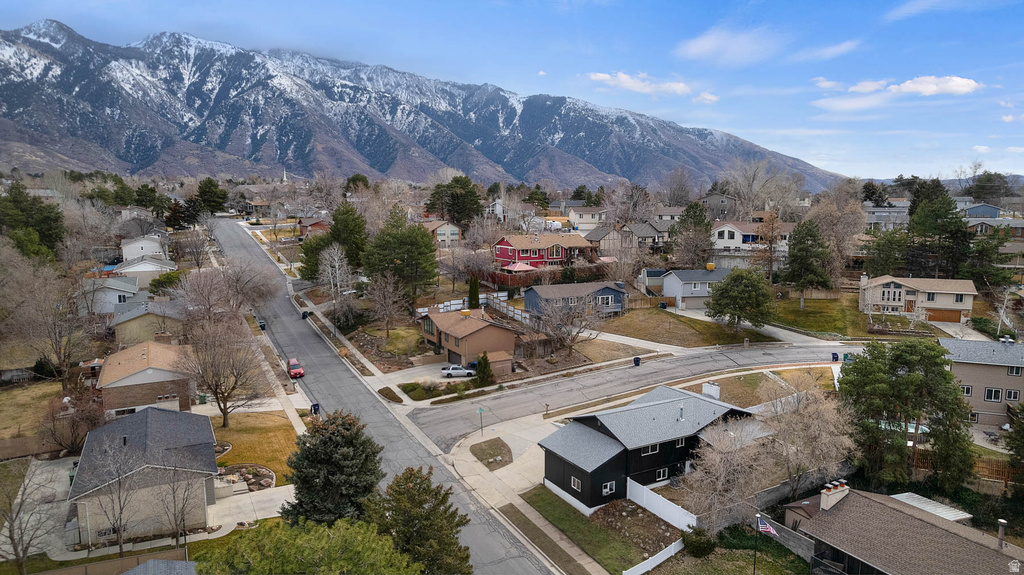 2197 E THISTLEWOOD WAY Sandy, UT 84092