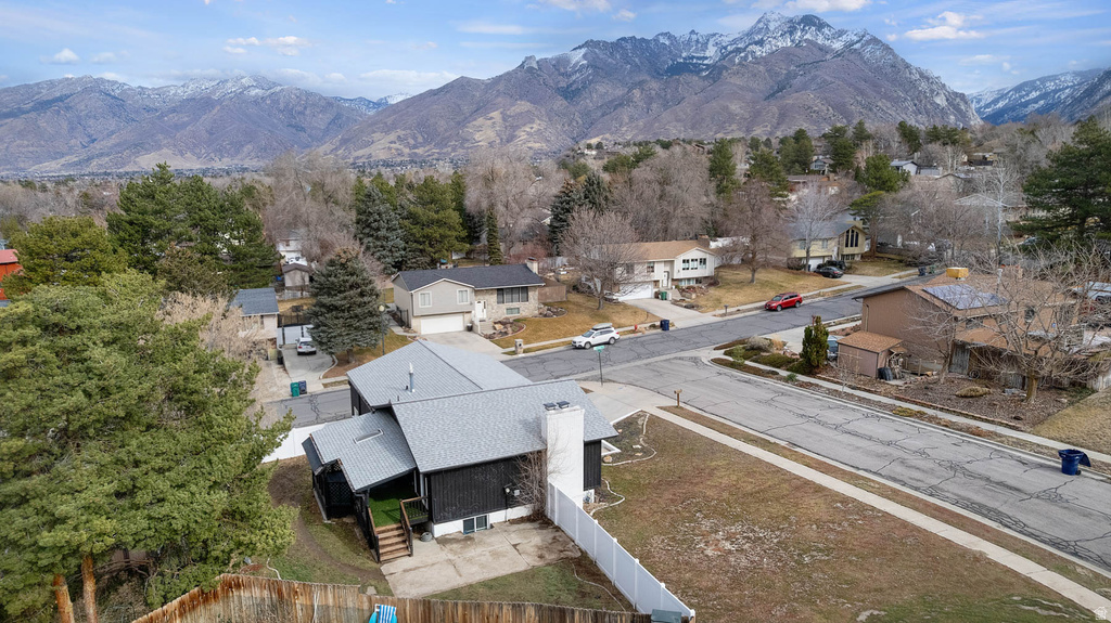 2197 E THISTLEWOOD WAY Sandy, UT 84092