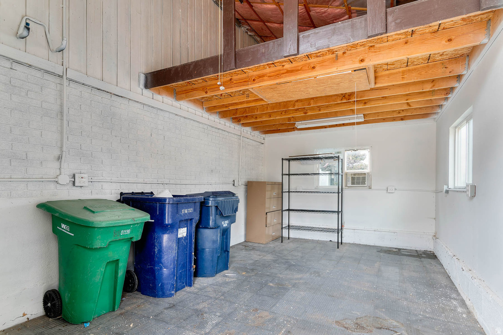 2197 E THISTLEWOOD WAY Sandy, UT 84092