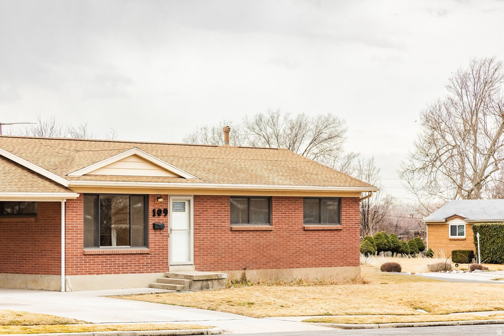 109 W 900 S Bountiful, UT 84010