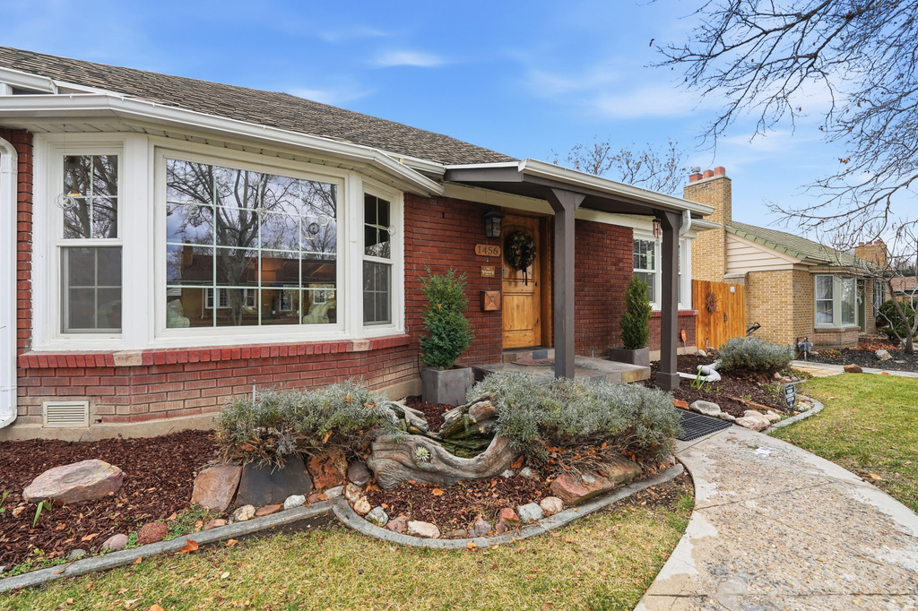 1456 E 3045 S Salt Lake City, UT 84106