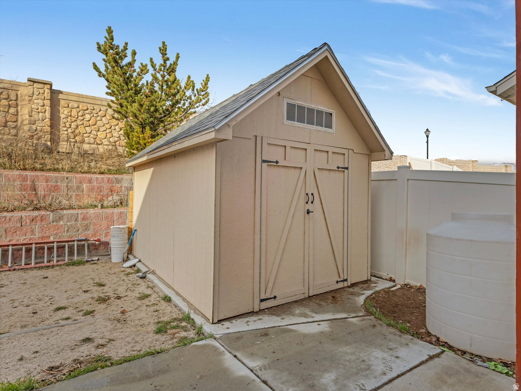 4962 W BADGER LN Riverton, UT 84096