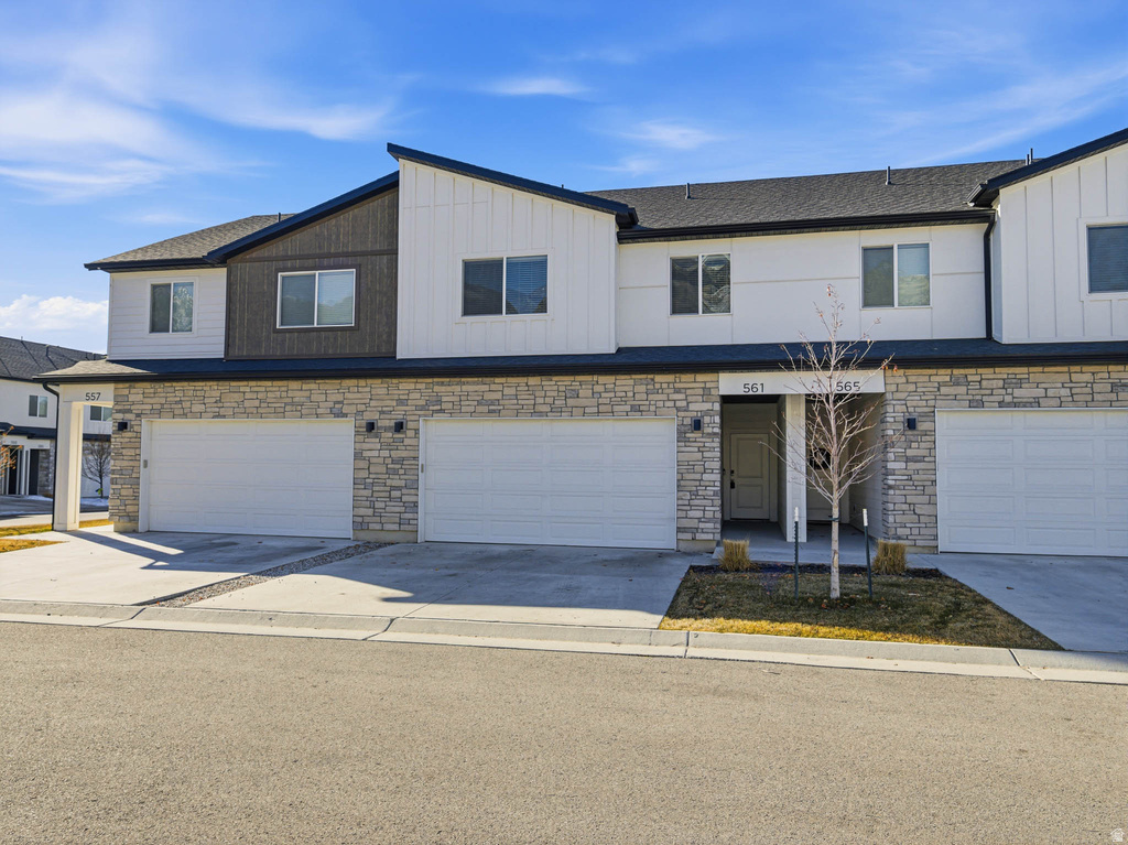 561 N 225 E Providence, UT 84332