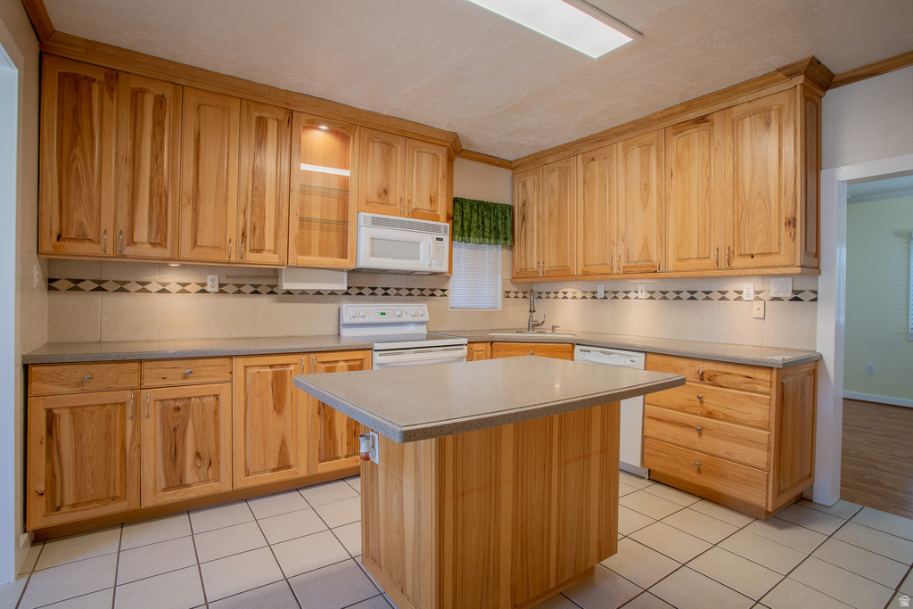 8686 S TEMPLE DR West Jordan, UT 84088