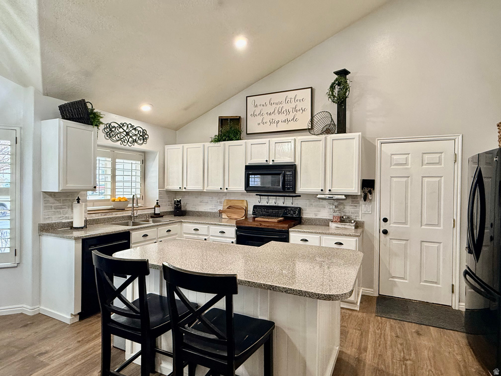 6388 S WAKEFIELD WAY Salt Lake City, UT 84118