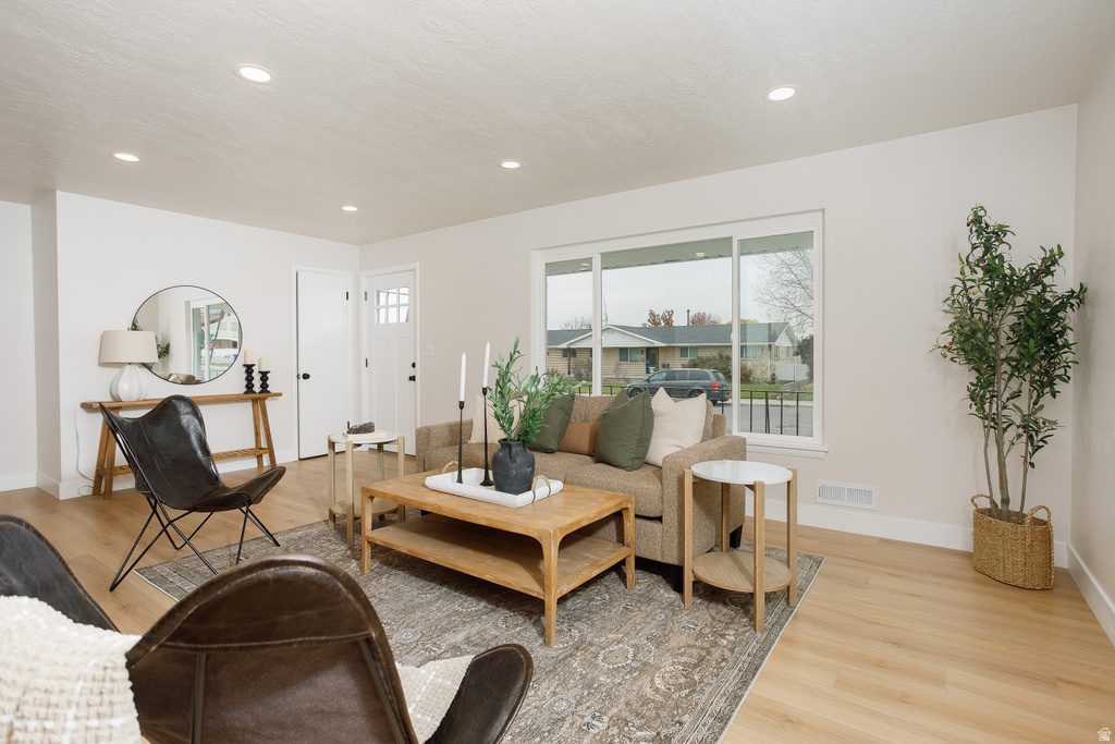 139 W COLUMBIA DR Midvale, UT 84047