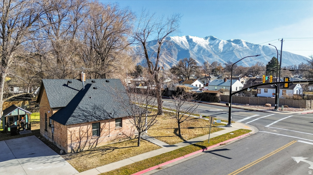 805 E 400 S Springville, UT 84663
