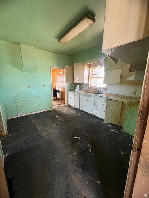 273 E 100 S Richfield, UT 84701