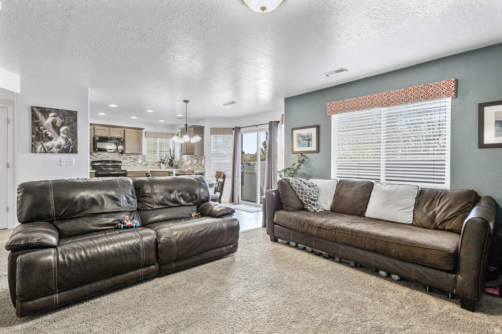 1021 N 740 W Centerville, UT 84014