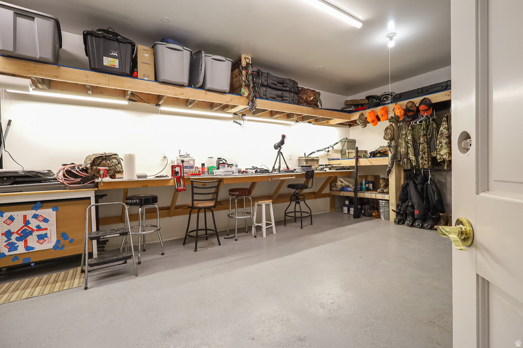 240 DARBY LN Evanston, WY 82930