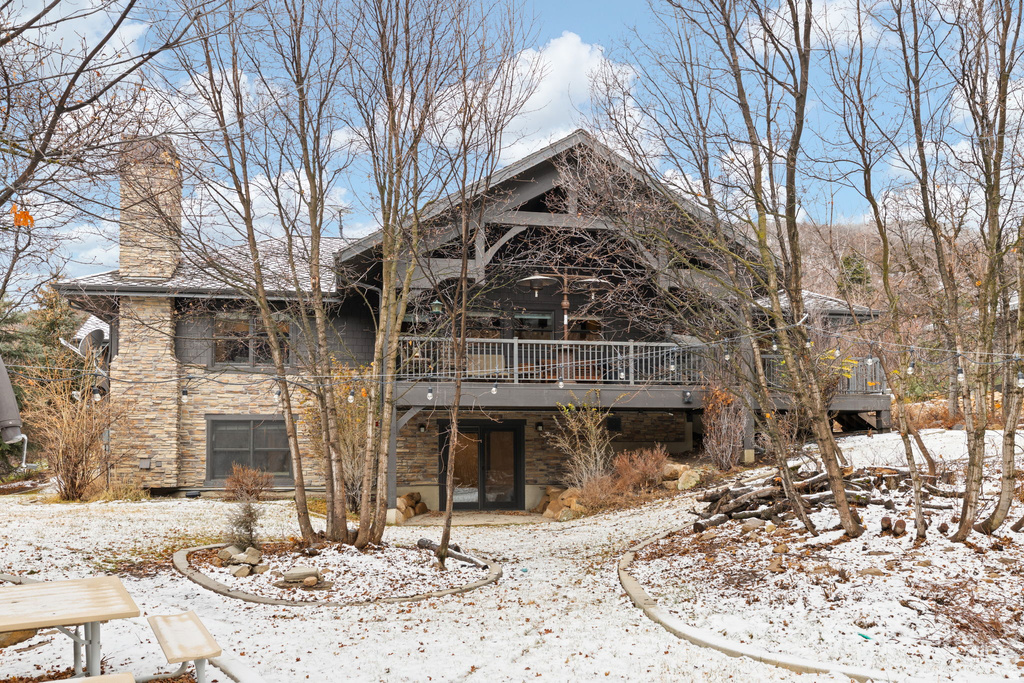 121 N OAKWOOD CIR Springville, UT 84663